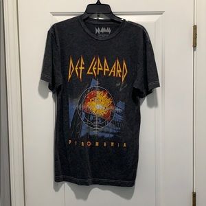 Def Leppard Size M